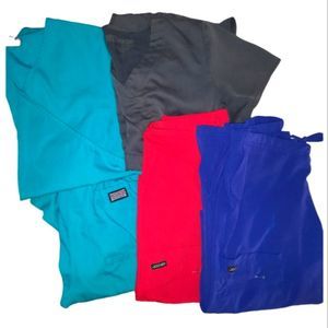 Bundle of 2 Scrub Tops & 3 Scrub Pants